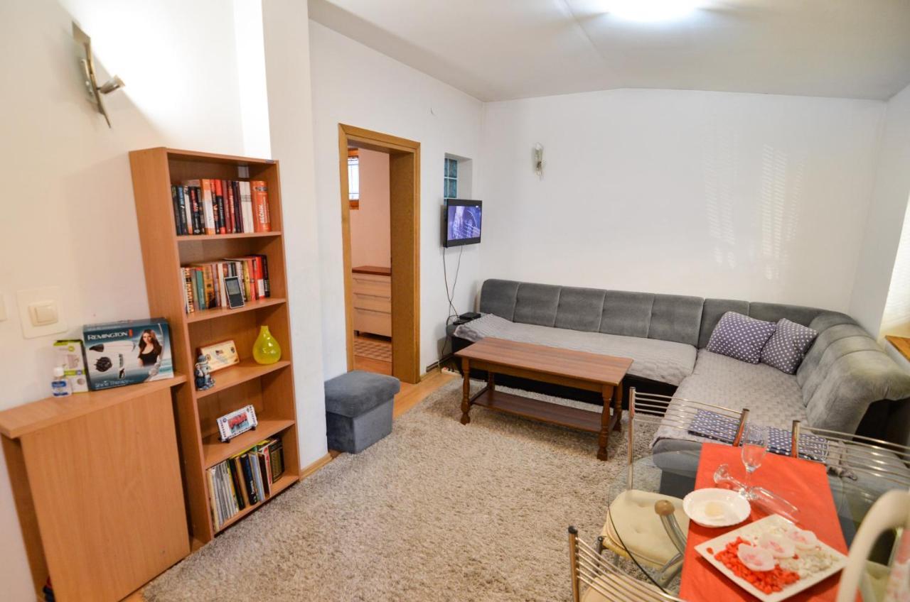 Blacksmith Apartment + Free Private Parking Sarajewo Zewnętrze zdjęcie
